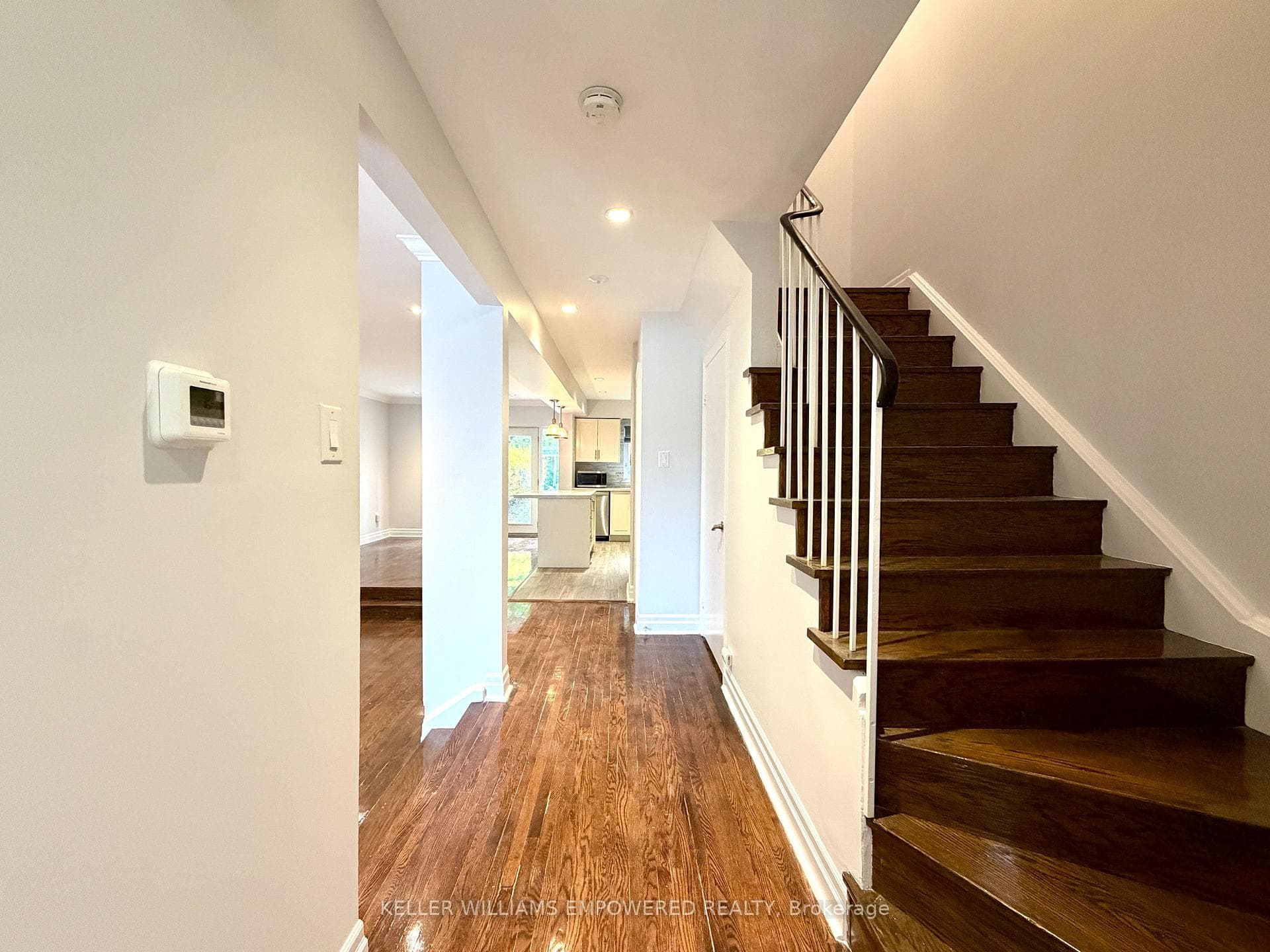 240 Balliol Street photo 3