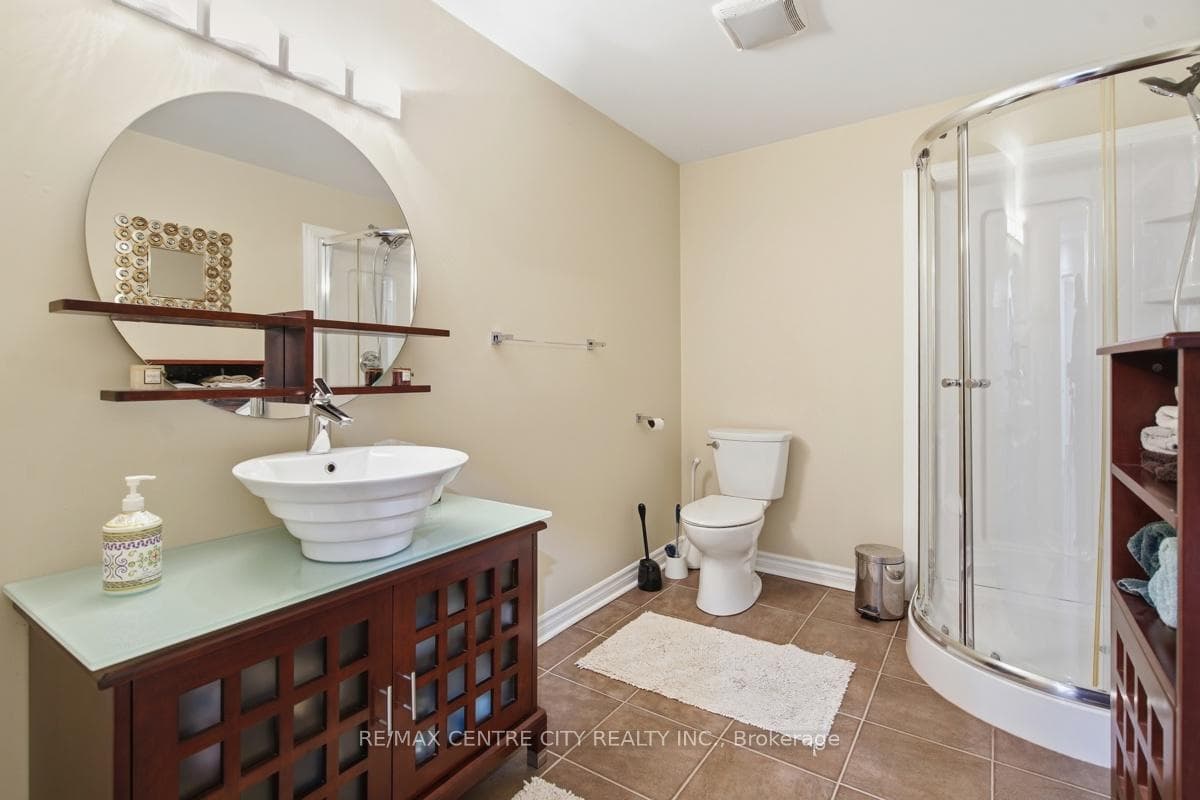 6 Trillium Court photo 32