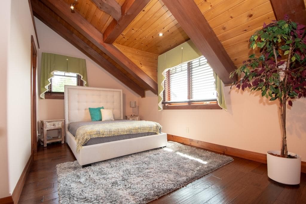 Upper Bedroom 3