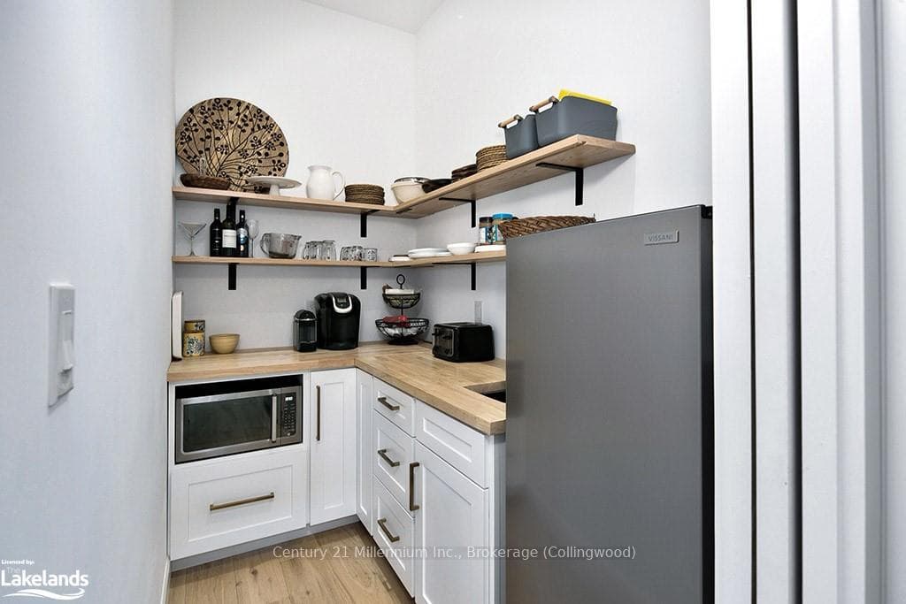 701 SIXTH Street photo 11