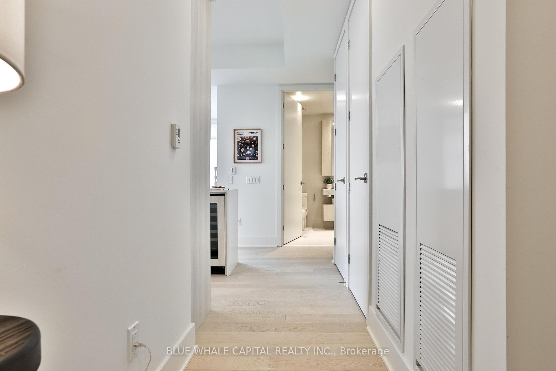 11 Yorkville Avenue Unit 5702 photo 33