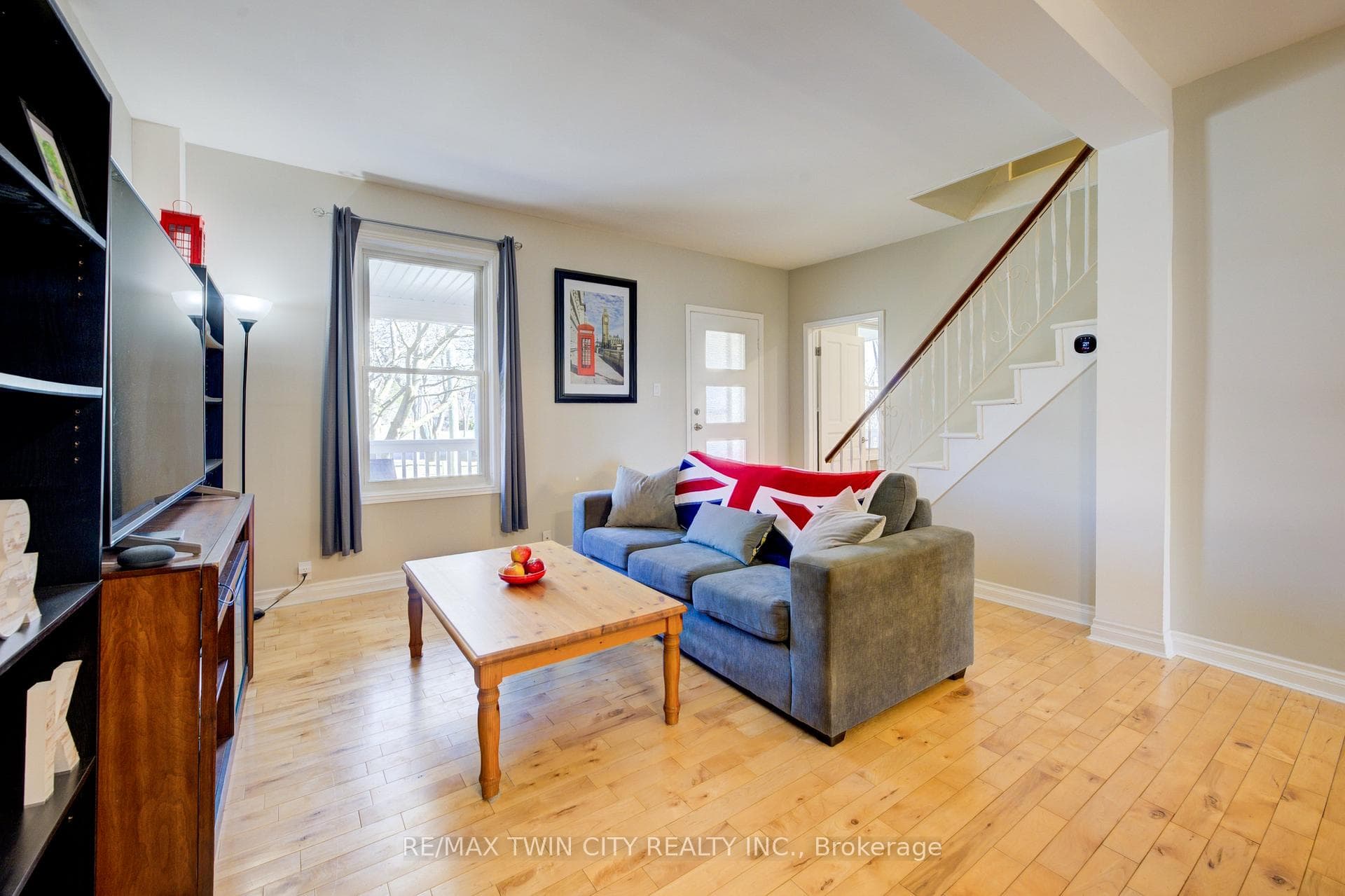 47 Gilholm Avenue photo 8