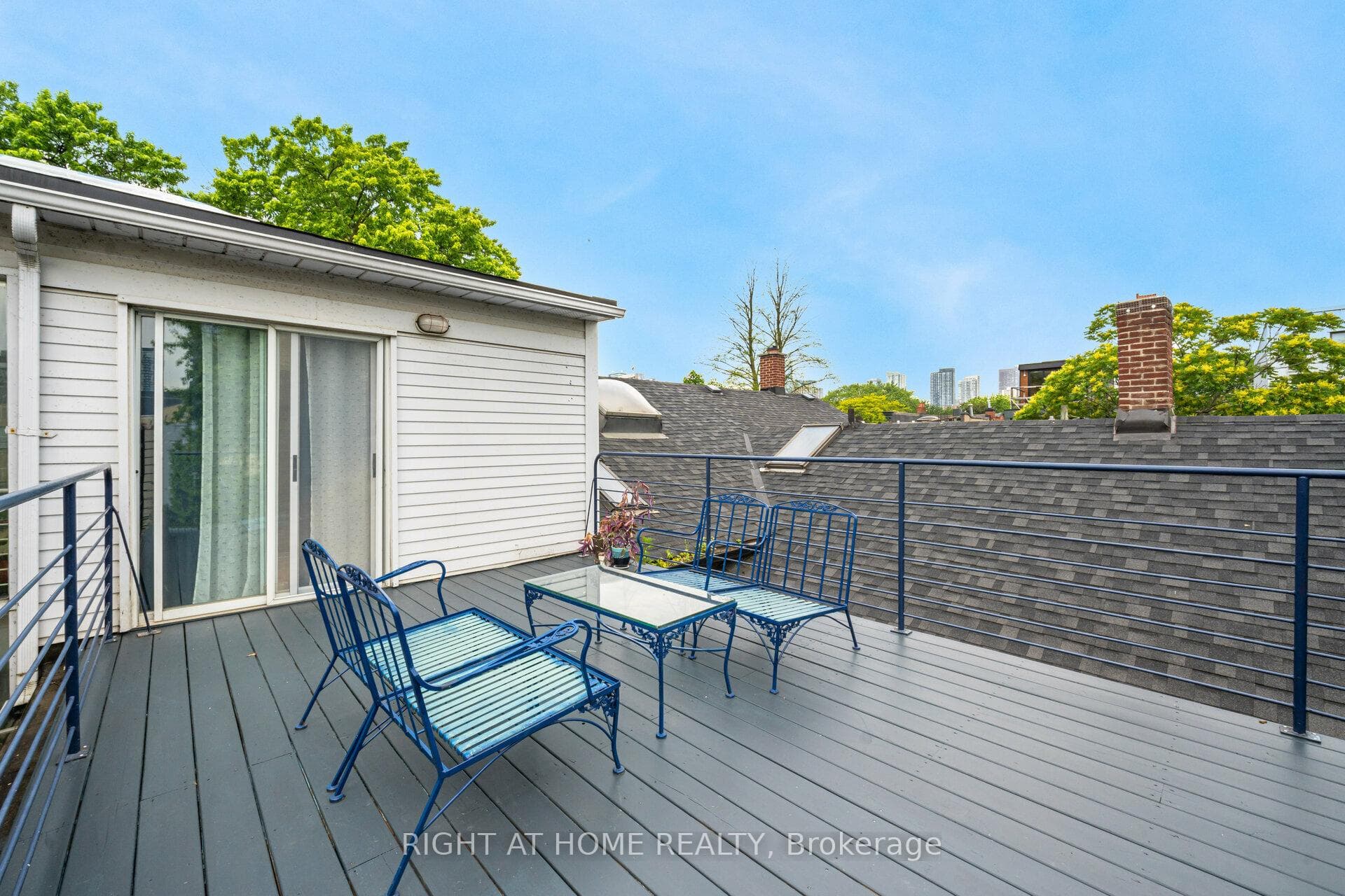 265 Berkeley Street photo 25