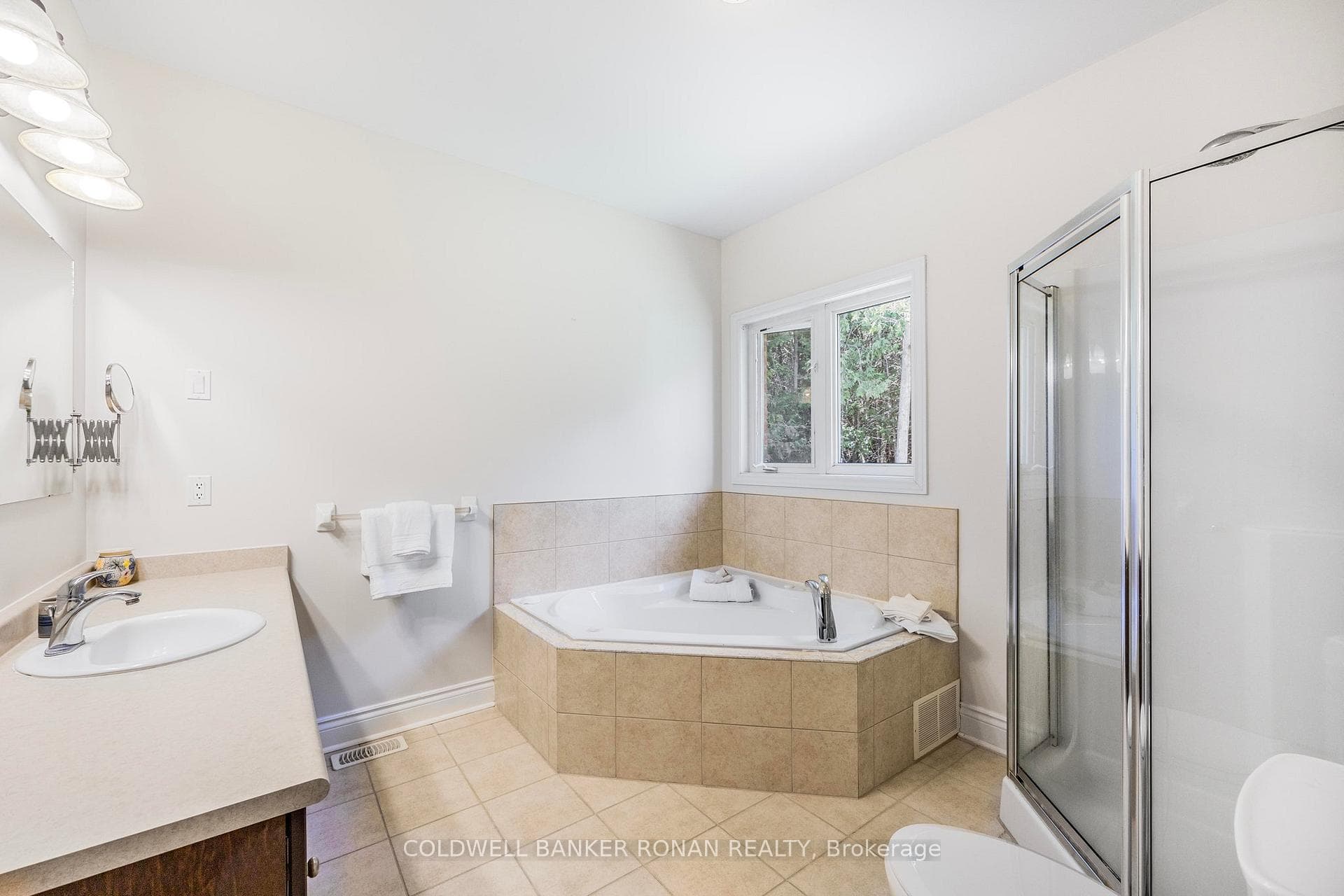 4 Margaret Avenue photo 18