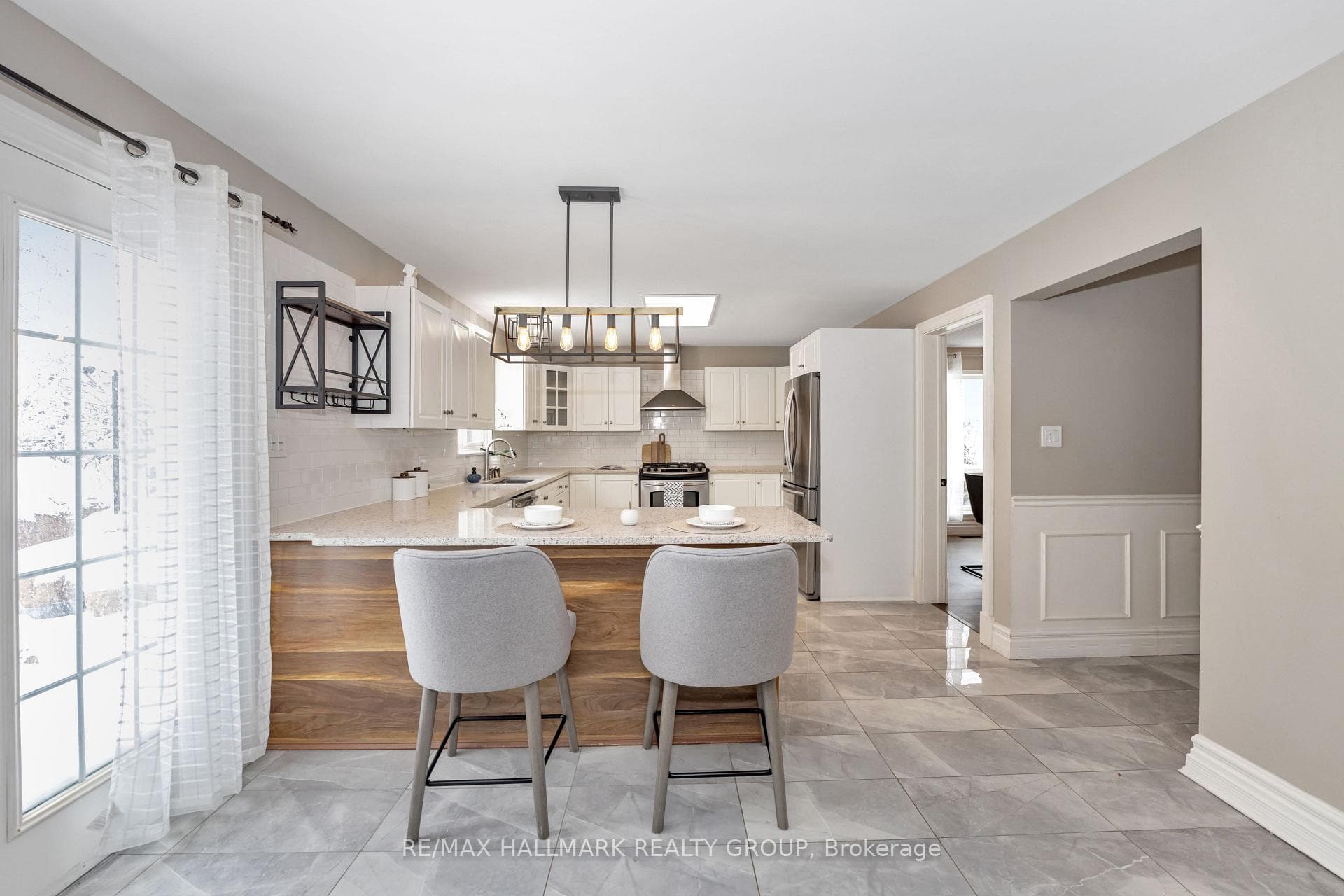 13 KYLE Avenue photo 10