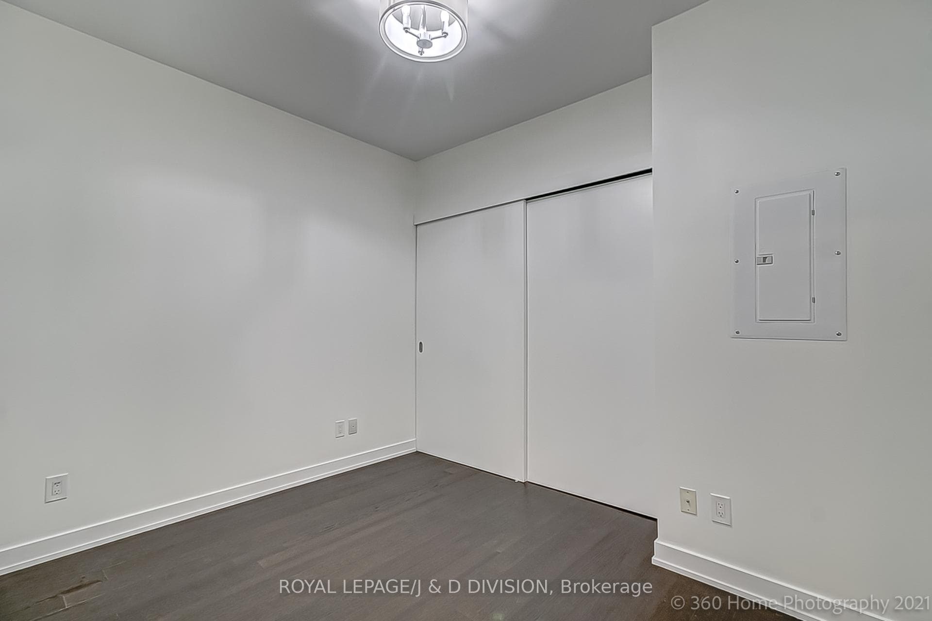 1030 King Street Unit 435 photo 8