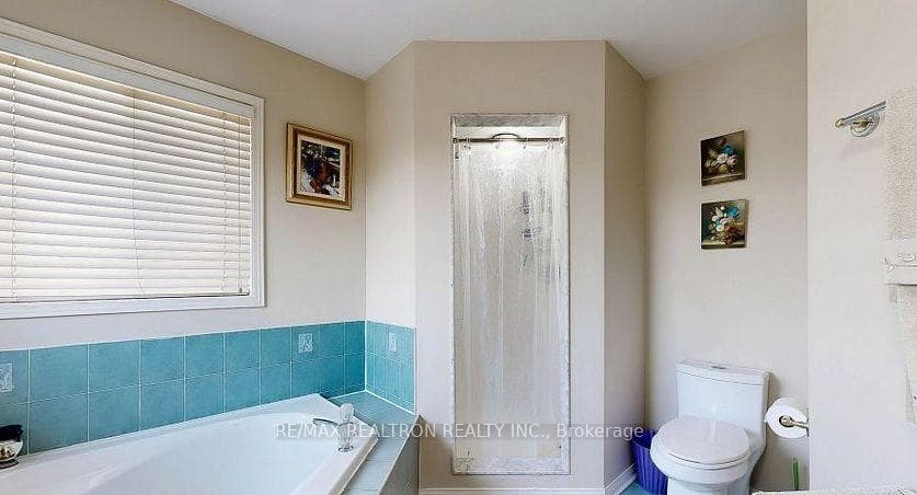 215 Drummond Drive photo 19