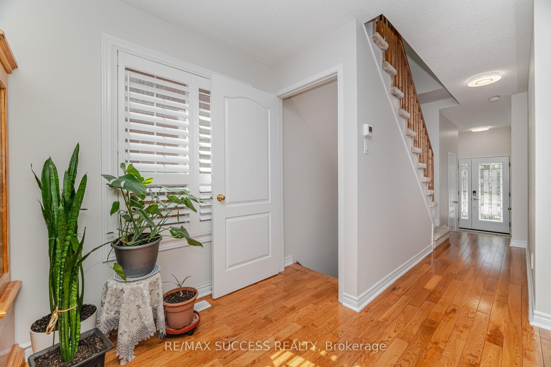 3570 Southwick Street photo 32