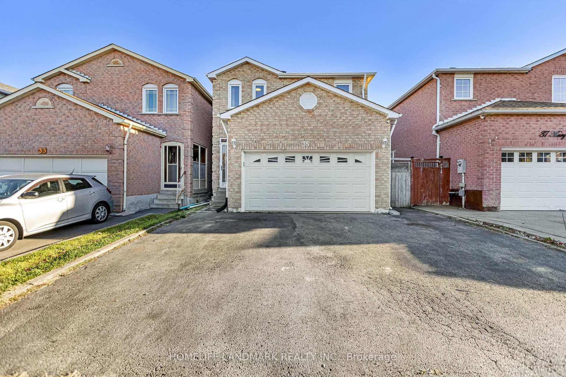 35 Mary Pearson Drive photo 6