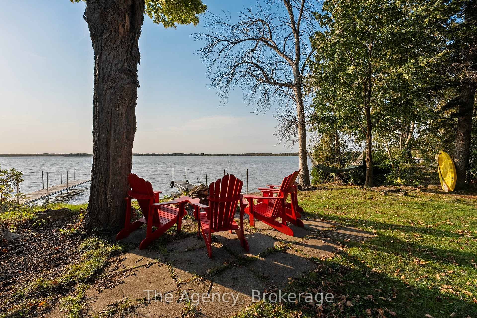 119 Campbell Beach Road photo 40
