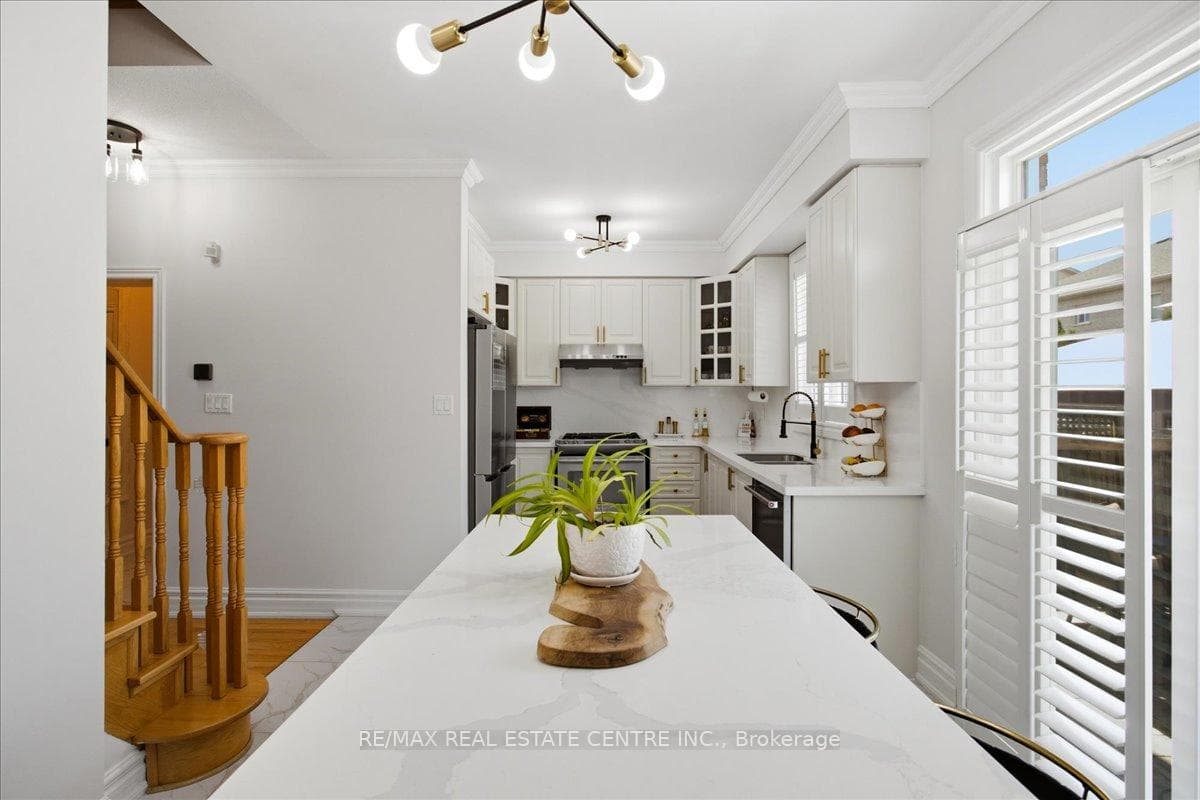 83 Limeridge Street photo 15