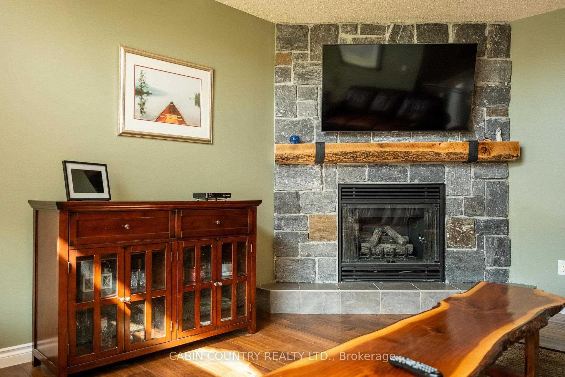 31 Shauna Cres photo 10