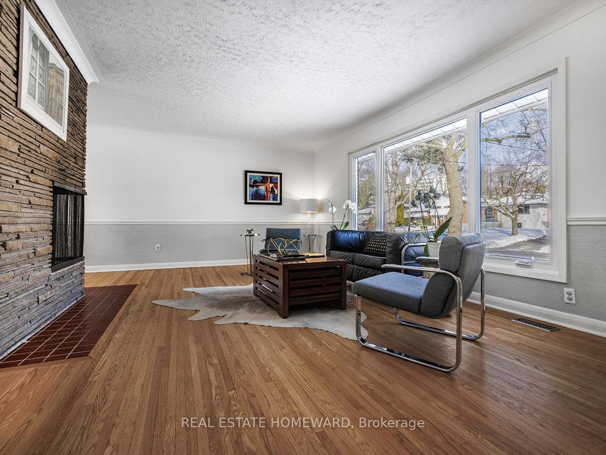 55 Cobham Crescent photo 5