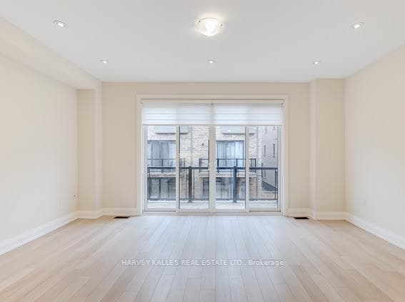 74 Salterton Circle photo 12