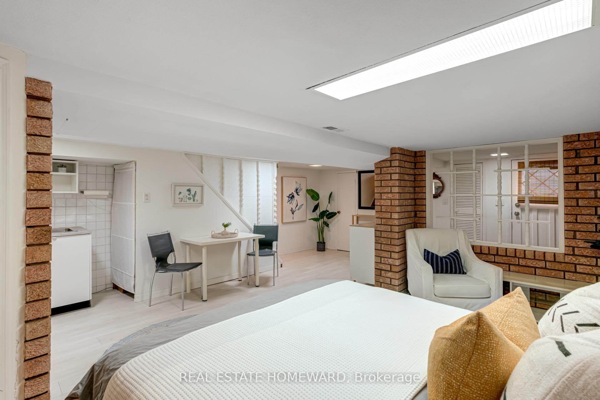 59 Palmerston Avenue photo 34