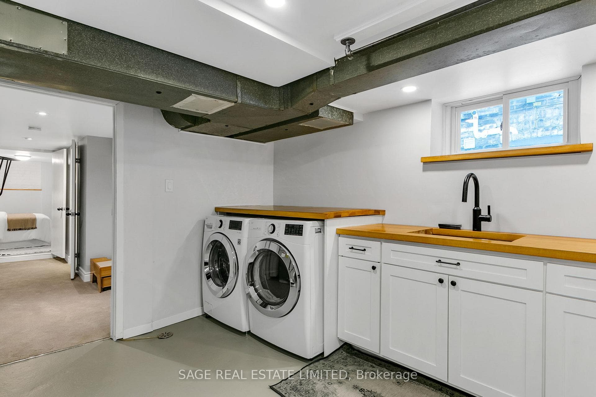 12 Stephenson Avenue photo 34