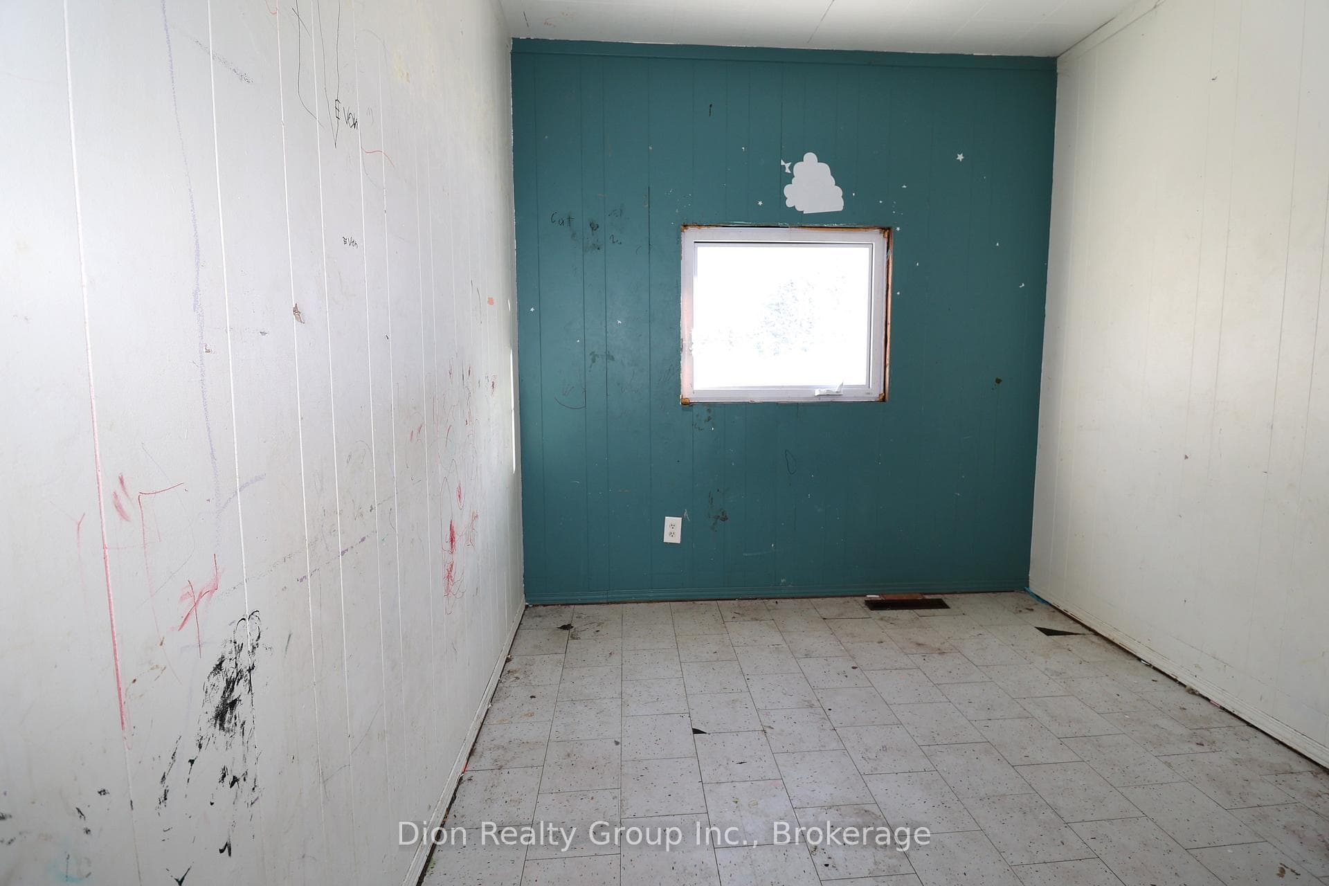 4 Rand Avenue photo 6