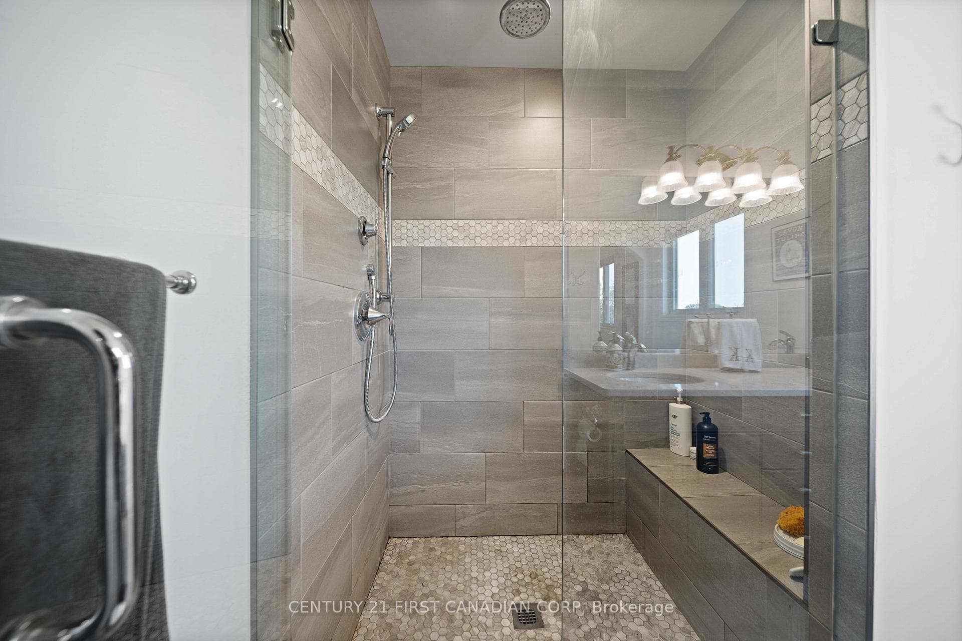 155 Spencer Avenue photo 35