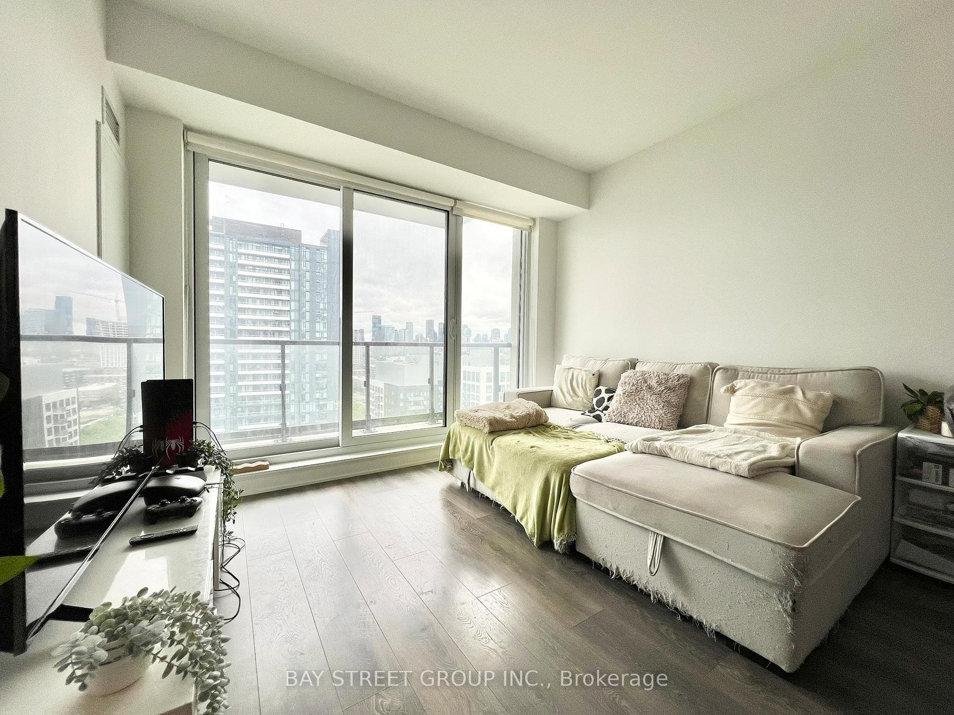 130 River Street Unit 2005 photo 6