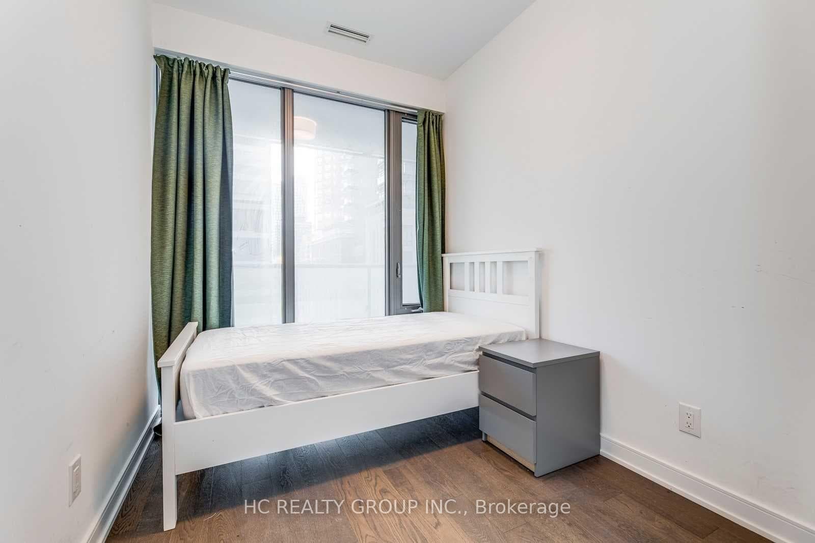 57 St Joseph Street Unit 608 photo 17