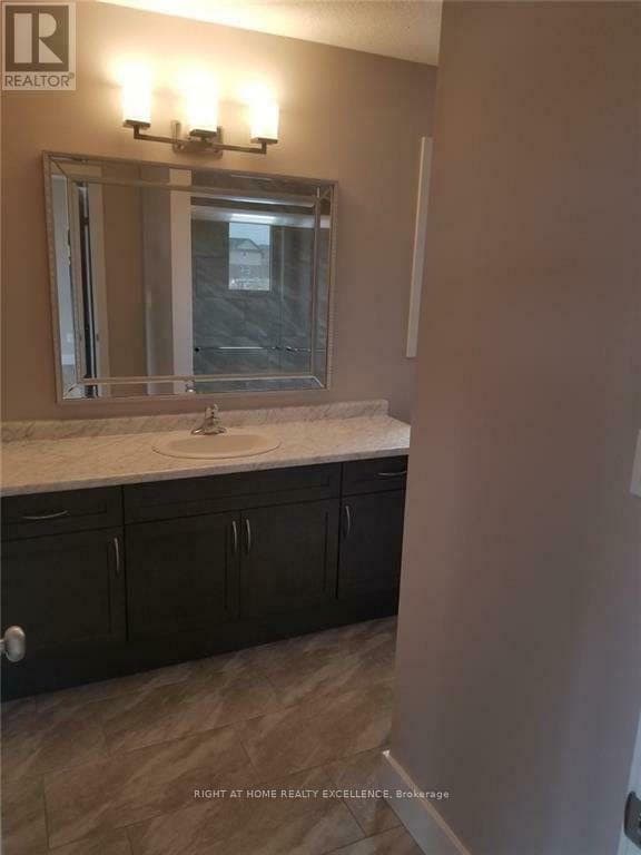 1330 Lawson Road photo 5