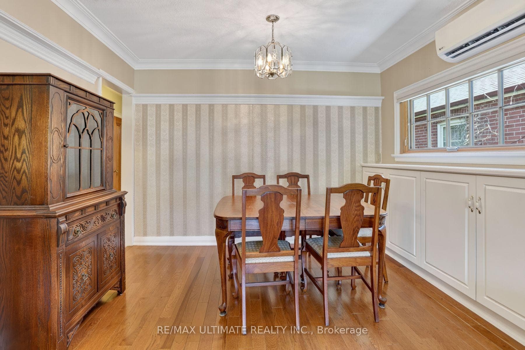 81 Flora Drive photo 9