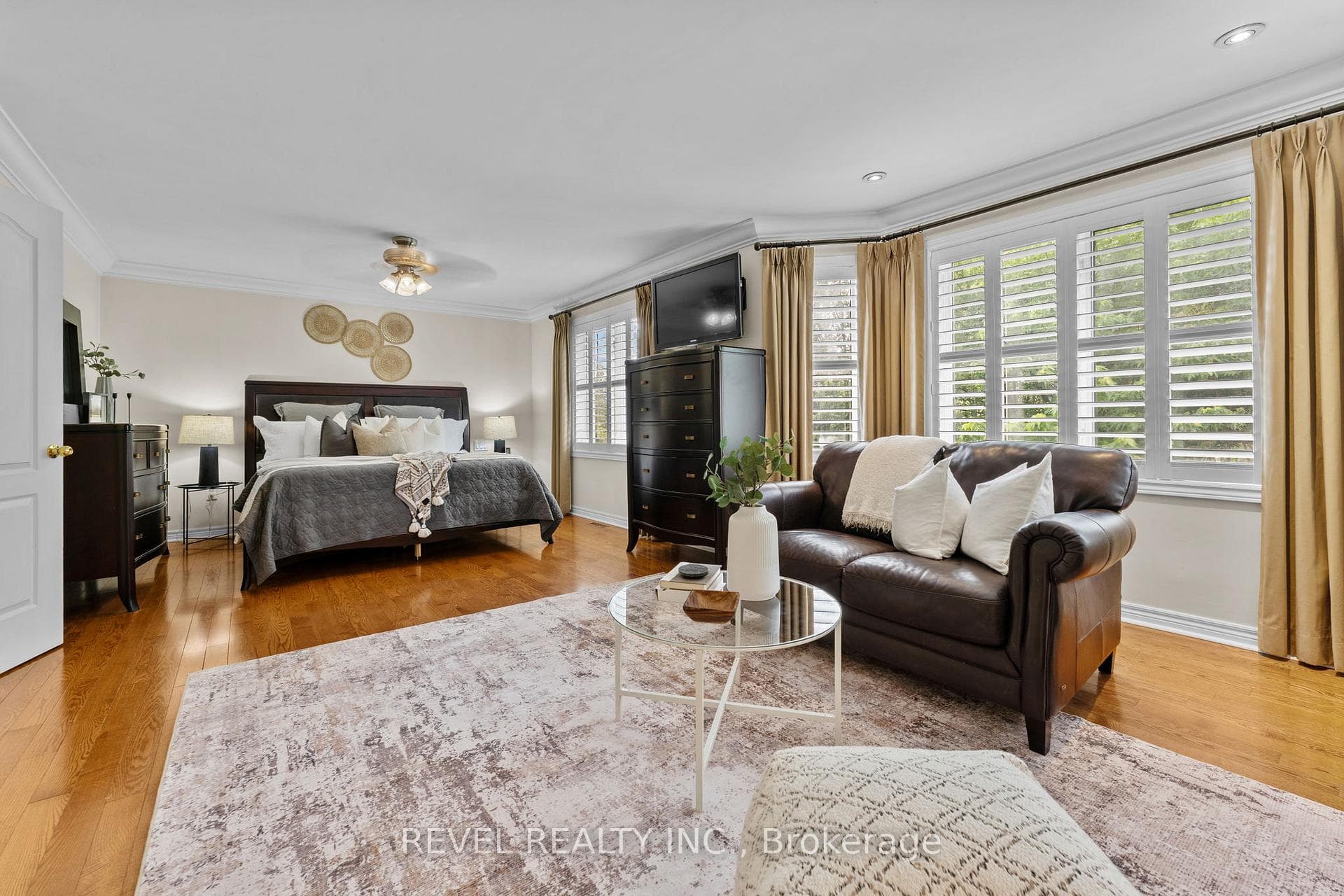 7 Callander Court photo 24