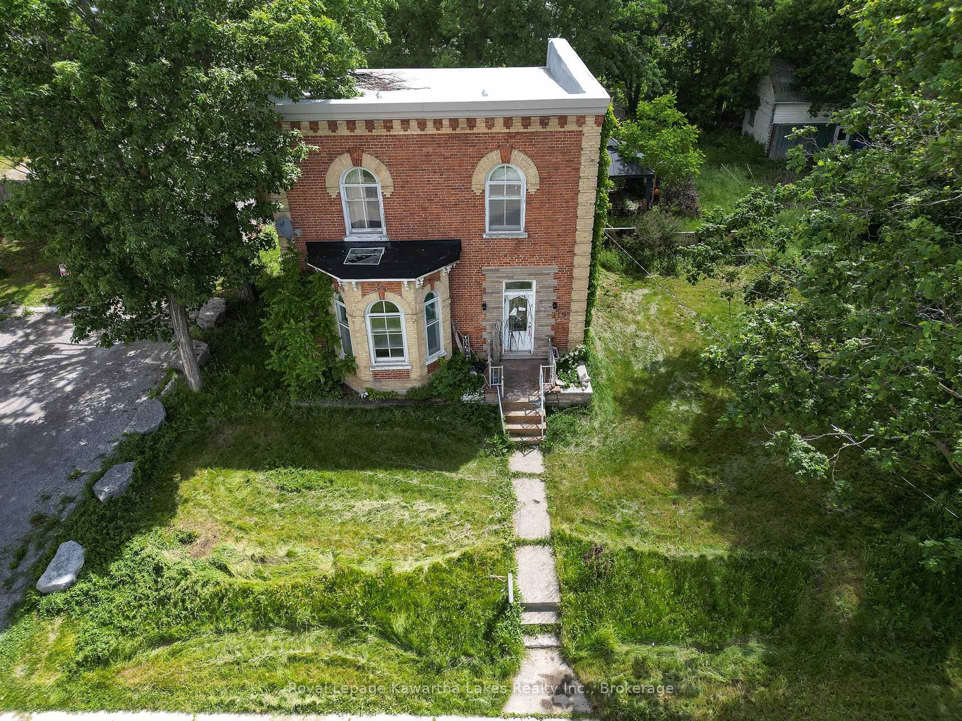 119 Agnes Street photo 31