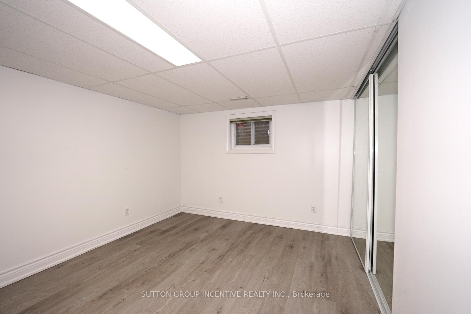 7 HURON Street photo 21