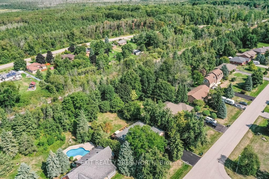 28 Nicholson Crescent photo 49