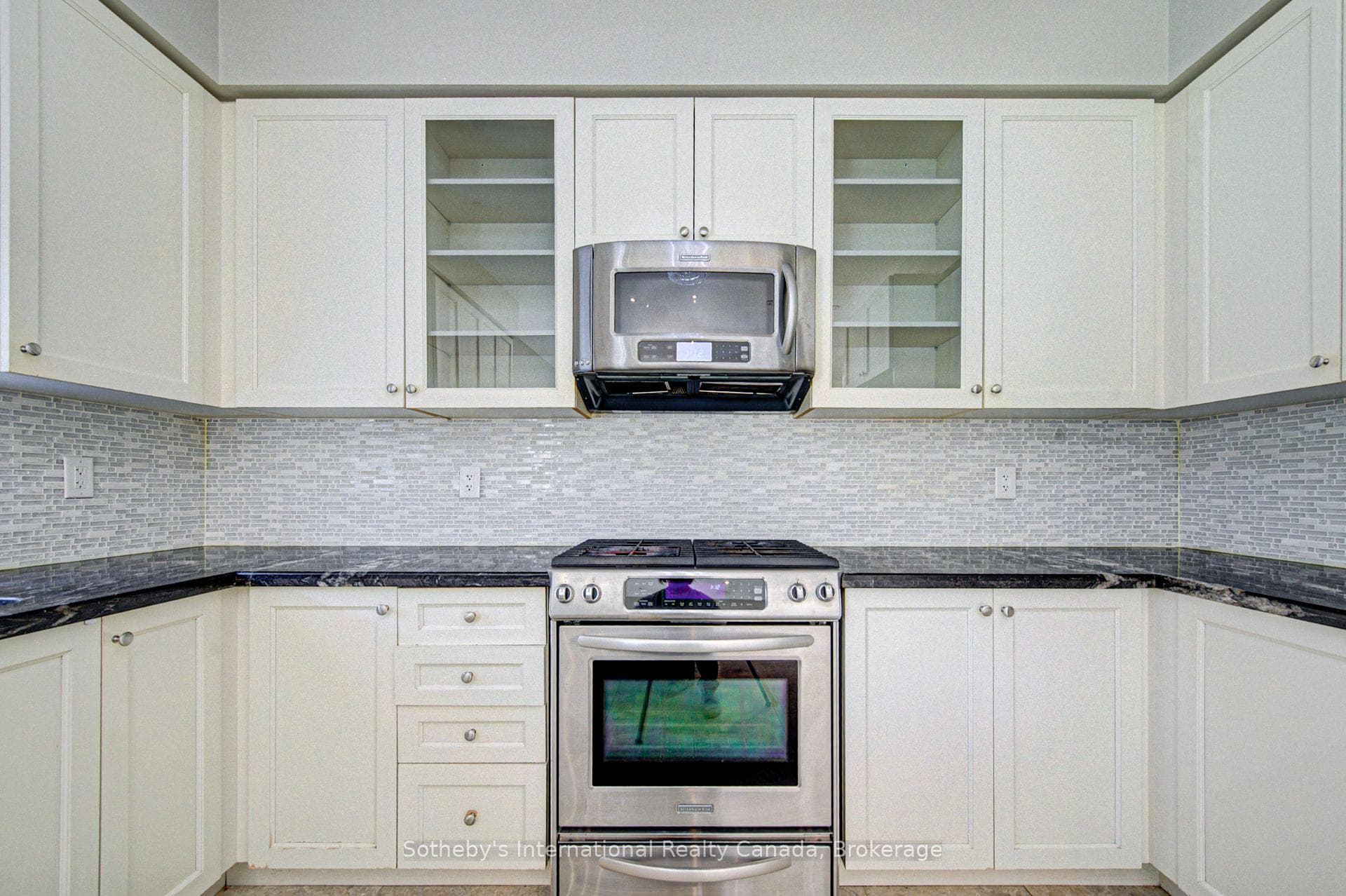 9 Aidan Drive photo 17