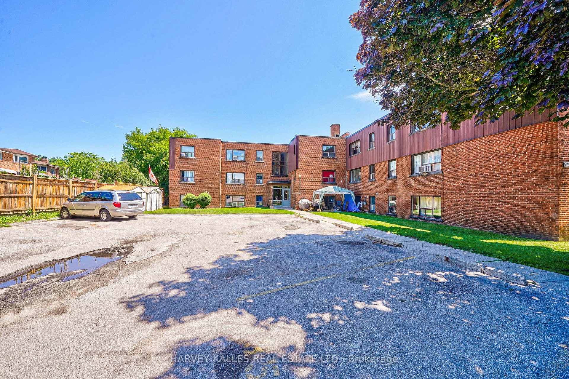 33 Glen Everest Road Unit 11 photo 2