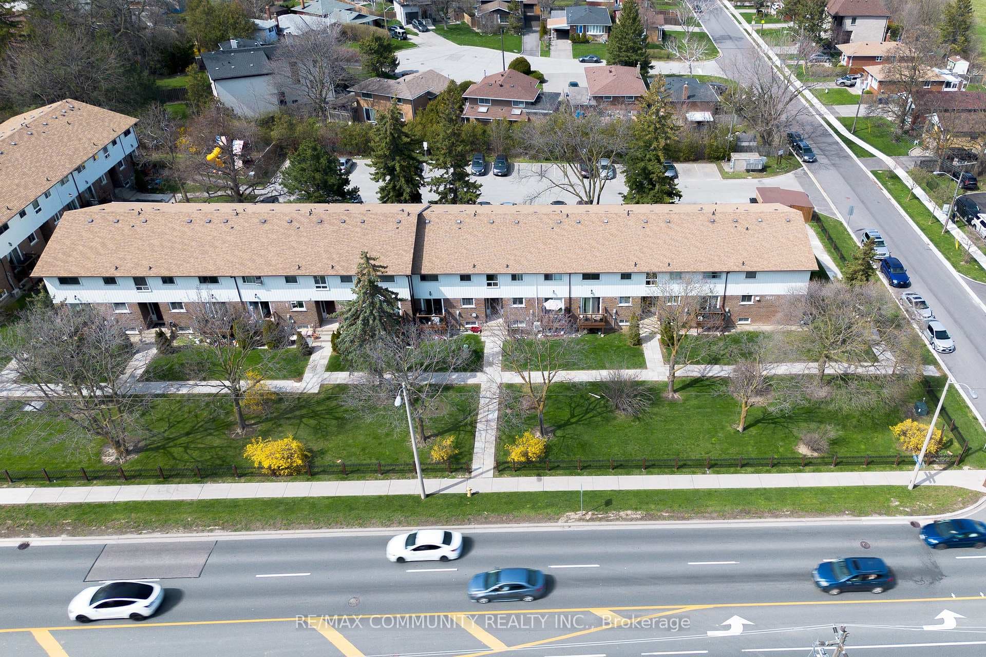2 White Abbey Park Unit 19 photo 32