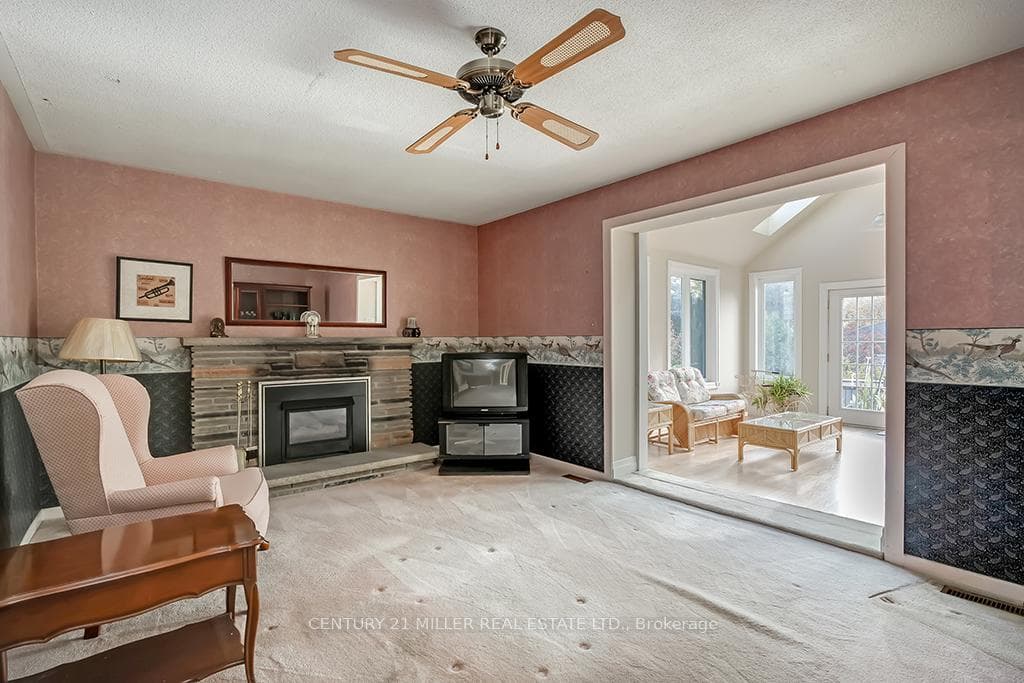 2204 Rebecca Street photo 17