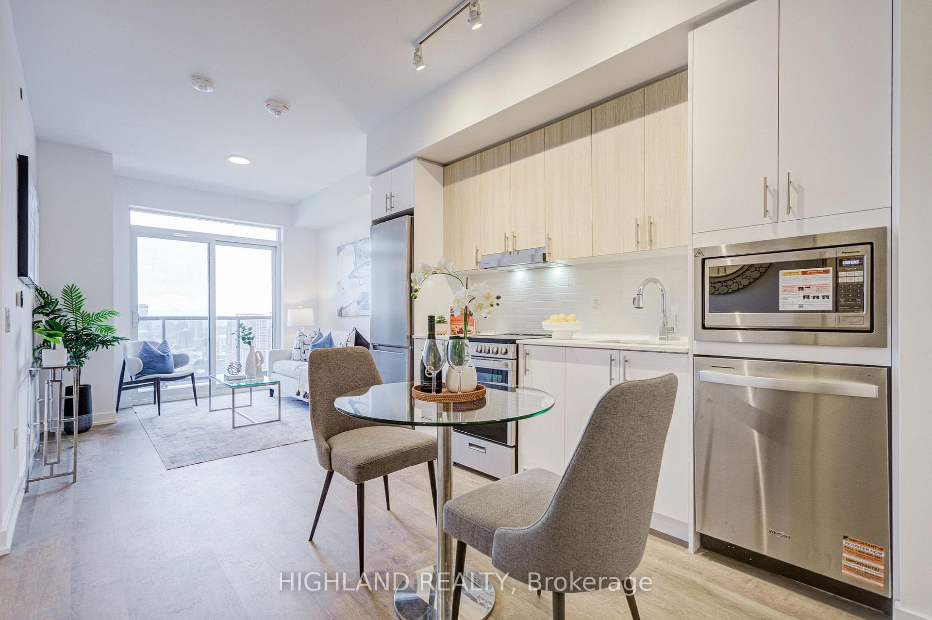 5081 Hurontario Street Unit 3103 photo 15