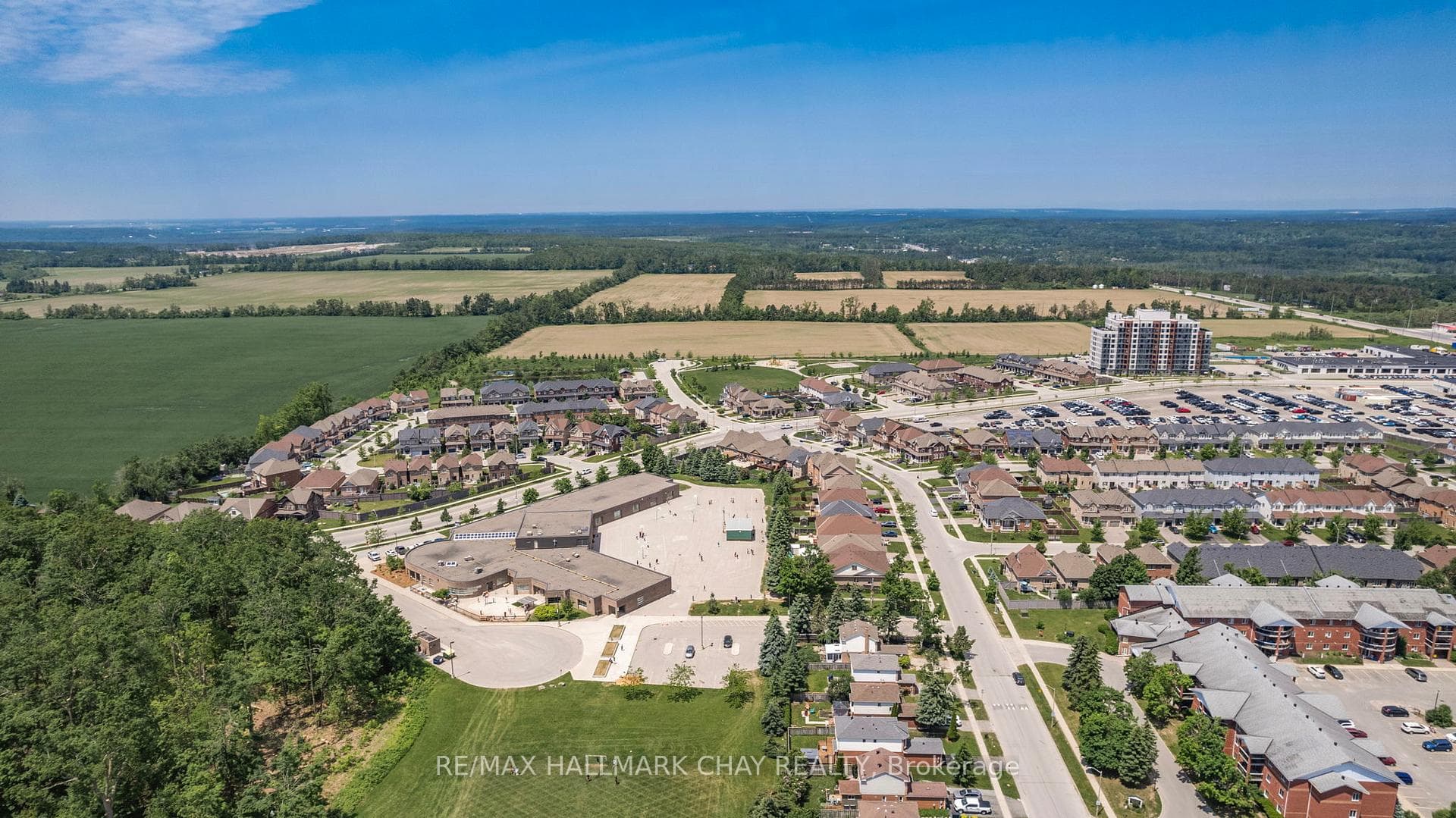 65 McDougall Drive photo 36