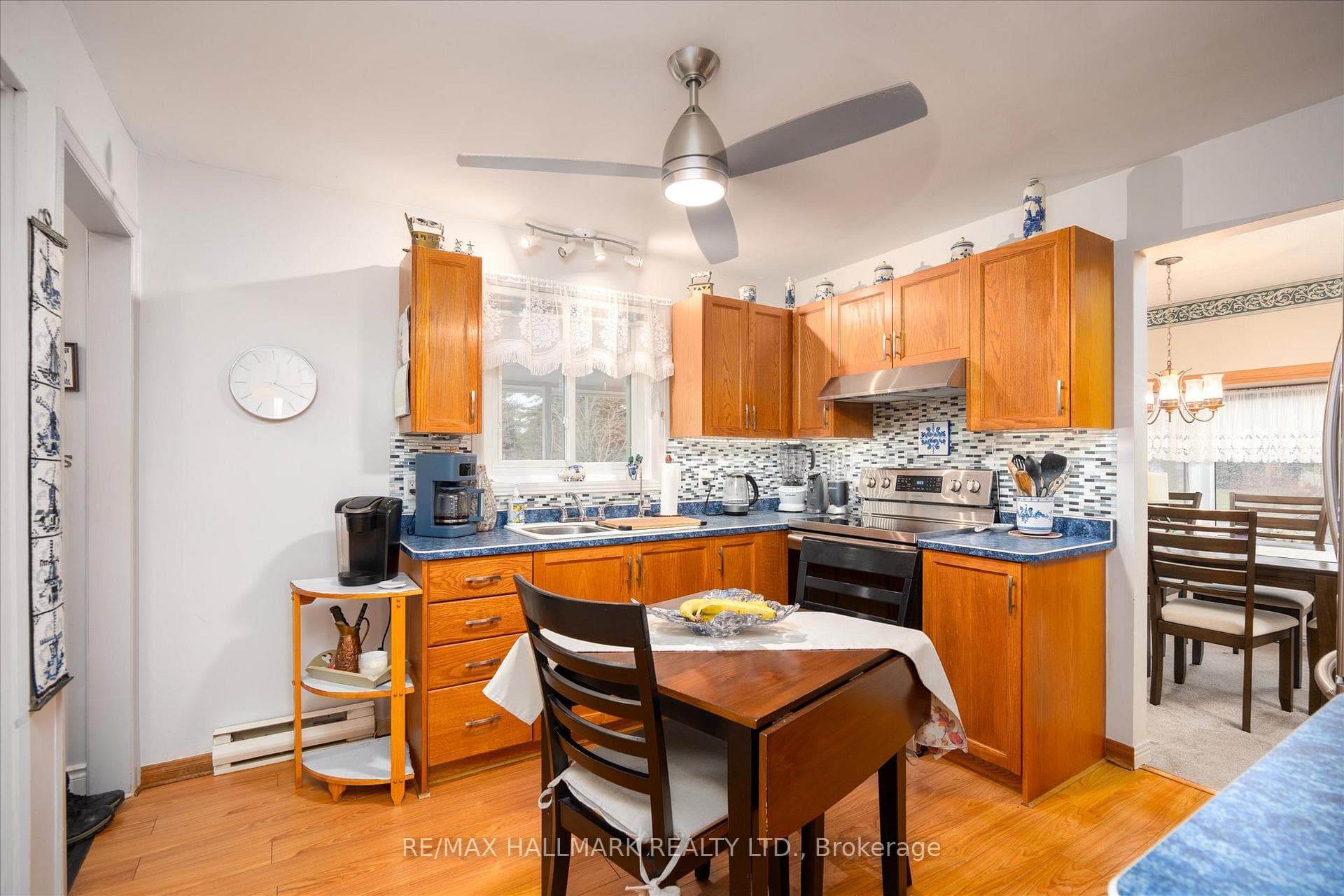 6 Seymour Street photo 7