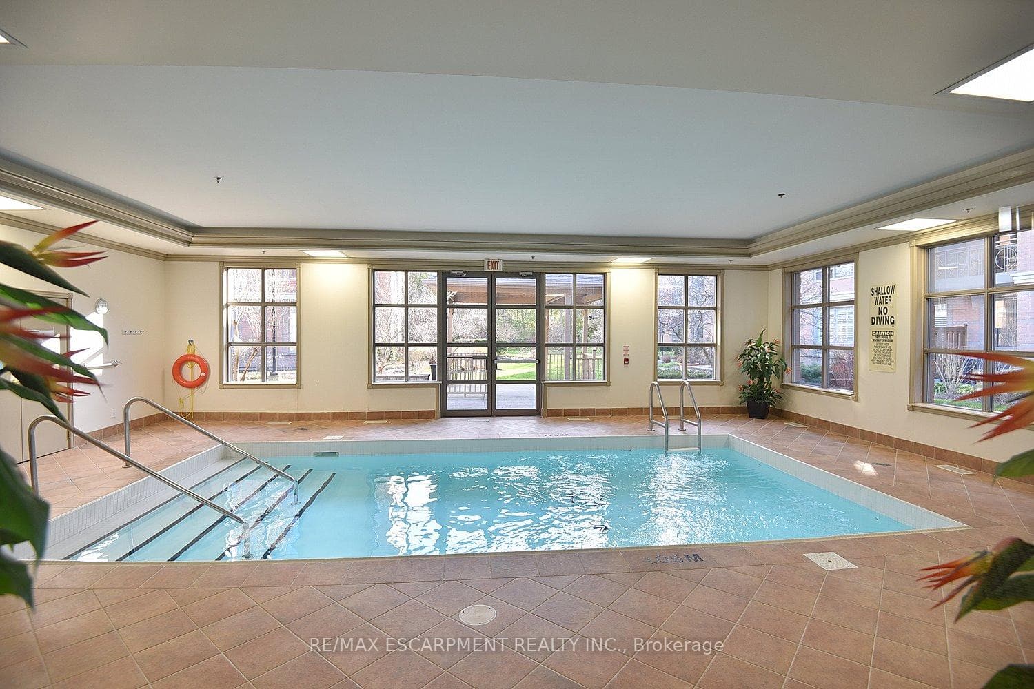 100 Burloak Drive Unit 2508 photo 37