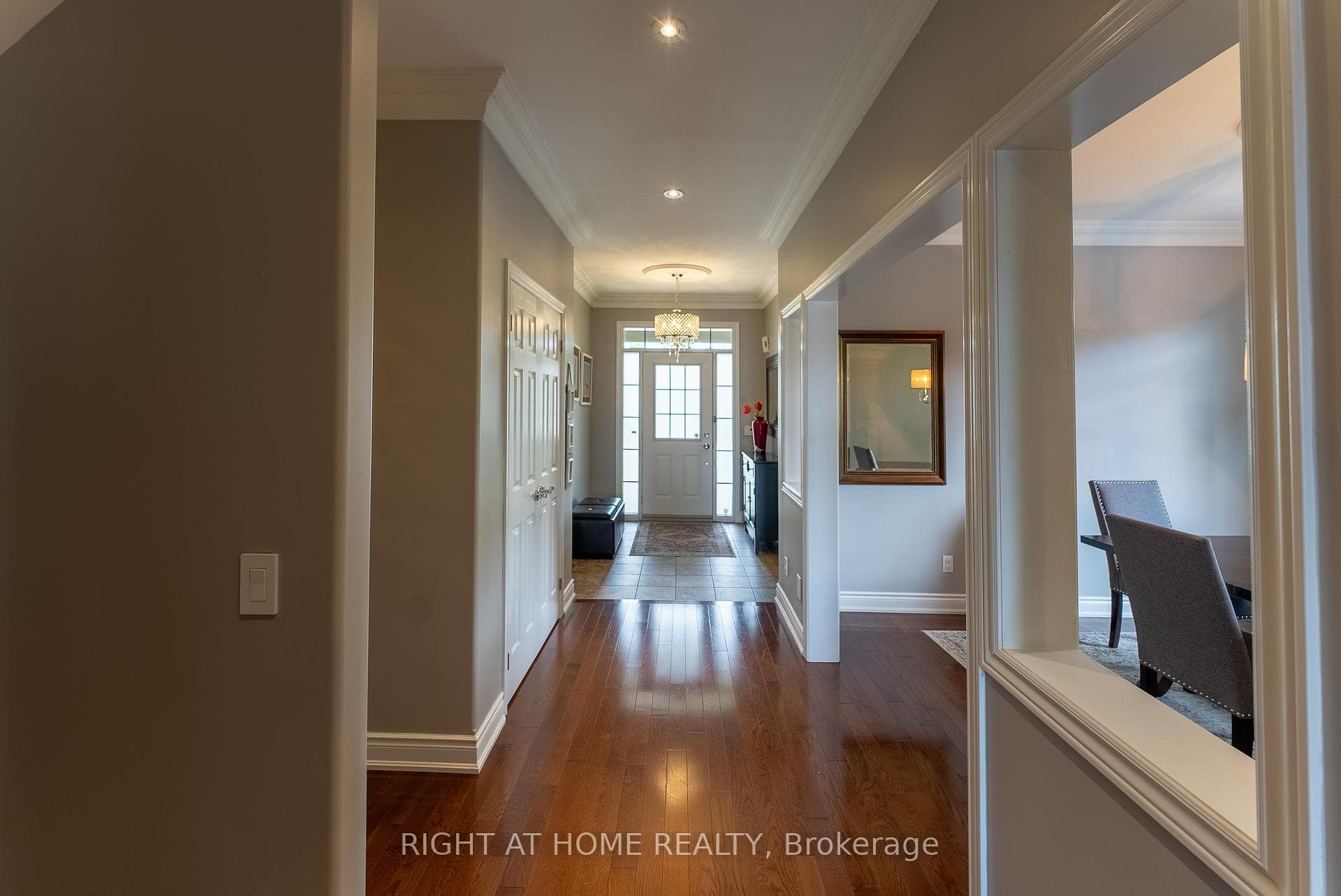 1660 Moyer Avenue photo 8