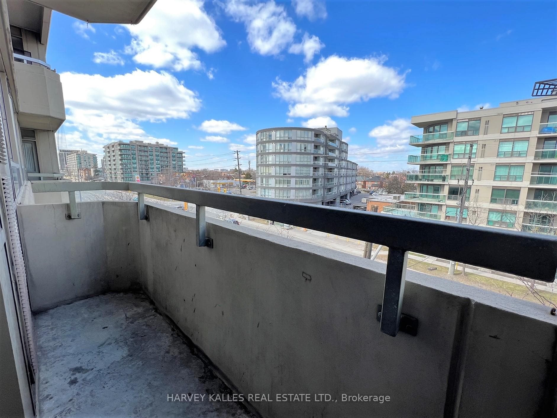 555 Wilson Heights Boulevard Unit 410 photo 20