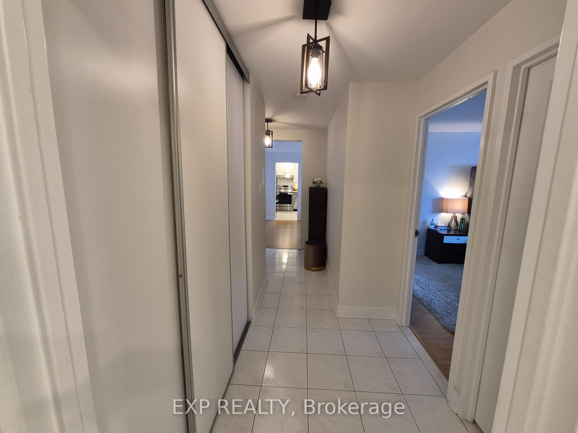 1485 Baseline Road Unit 609 photo 16