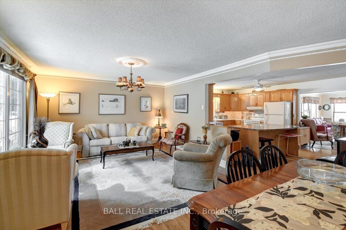 468 Monck Road photo 18