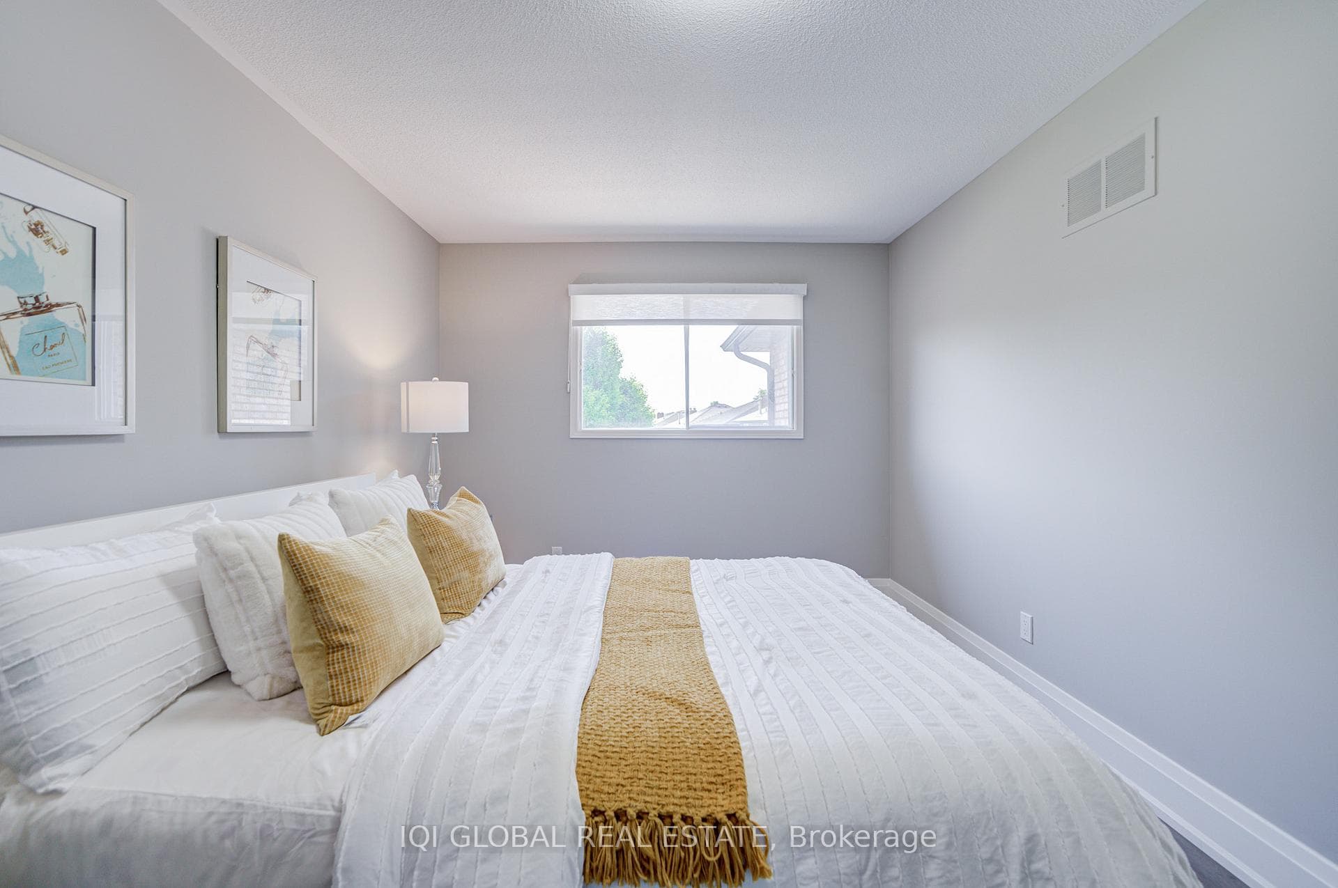 235 Belview Avenue photo 30
