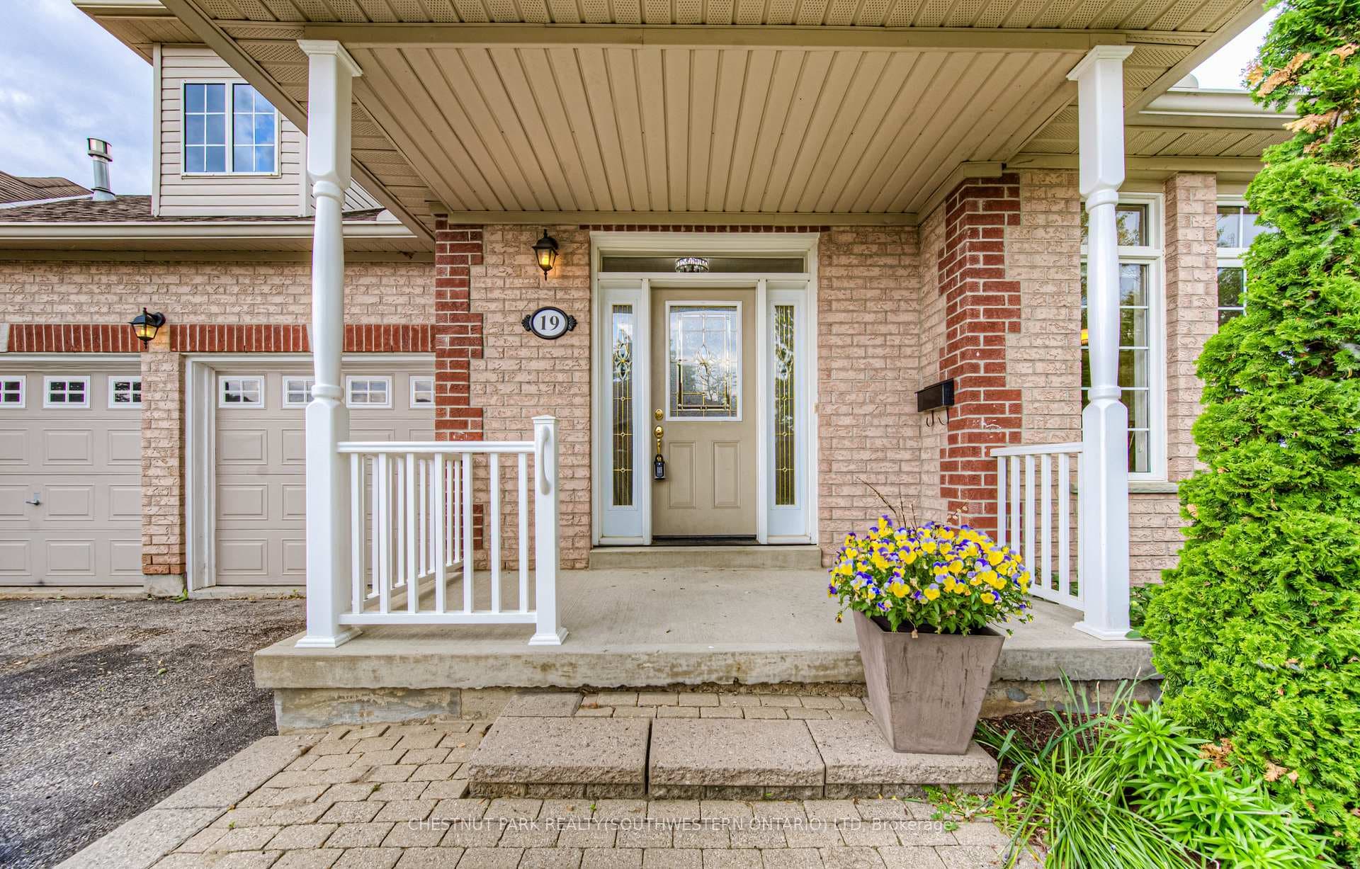 100 Idle Creek Drive Unit 19 photo 3