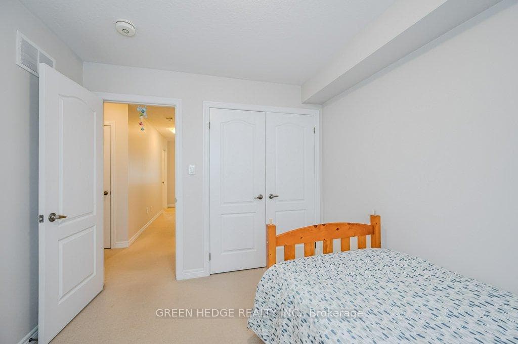 79 Pettitt Drive photo 28
