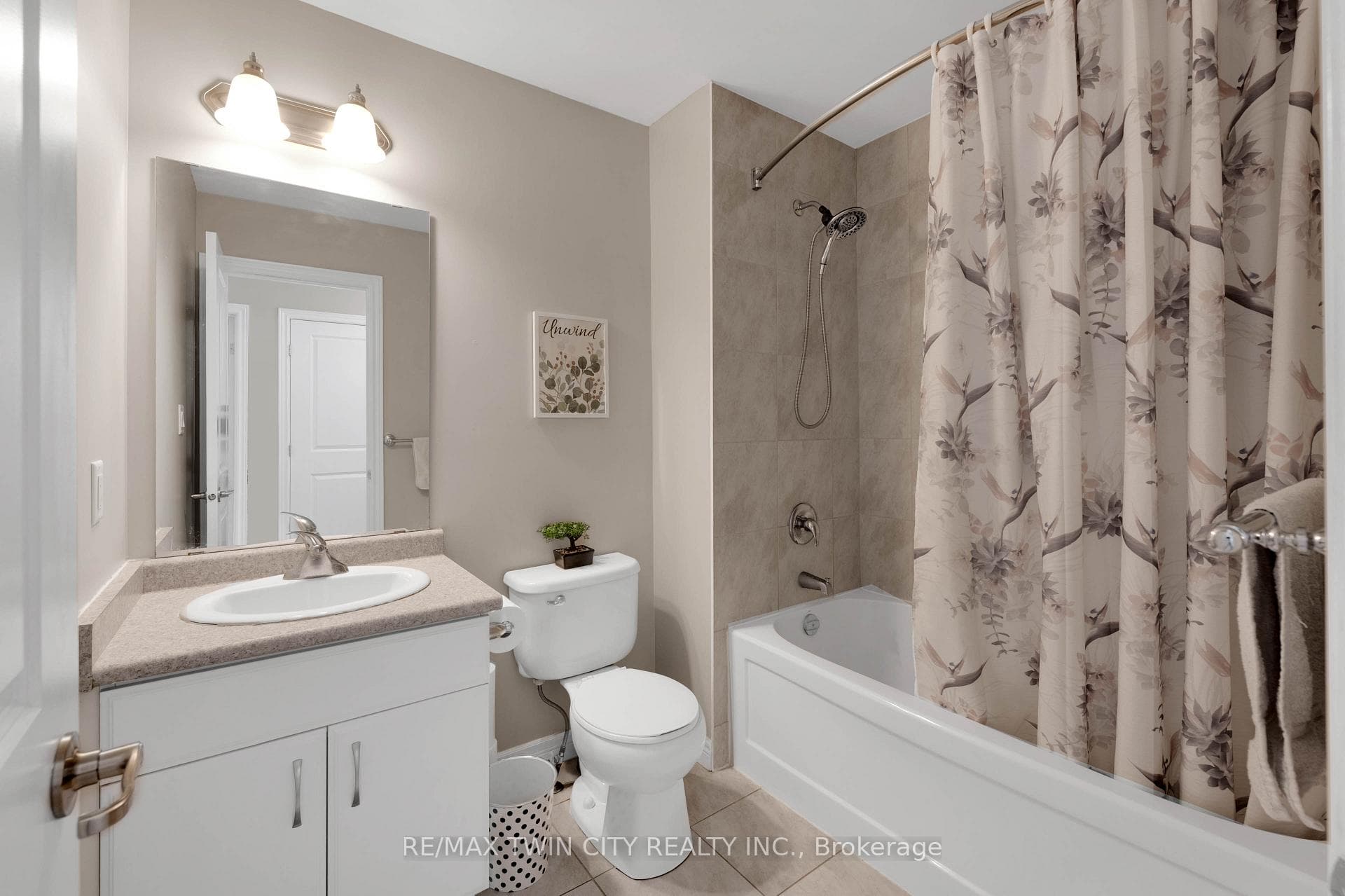 15 Forest Creek Drive photo 20