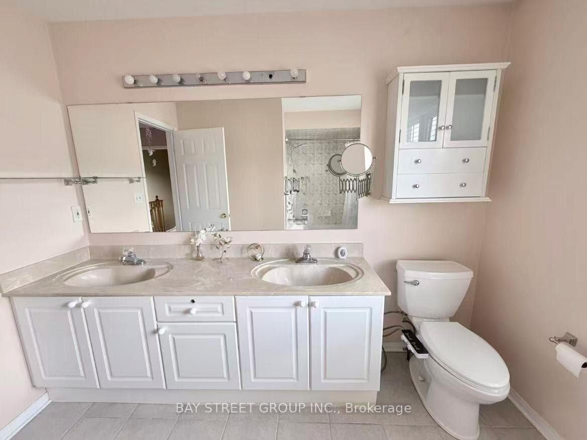 5535 Glen Erin Drive Unit 73 photo 16