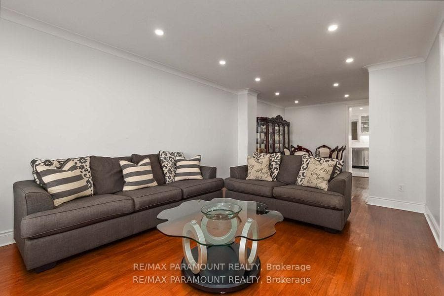 40 Felan Crescent photo 4