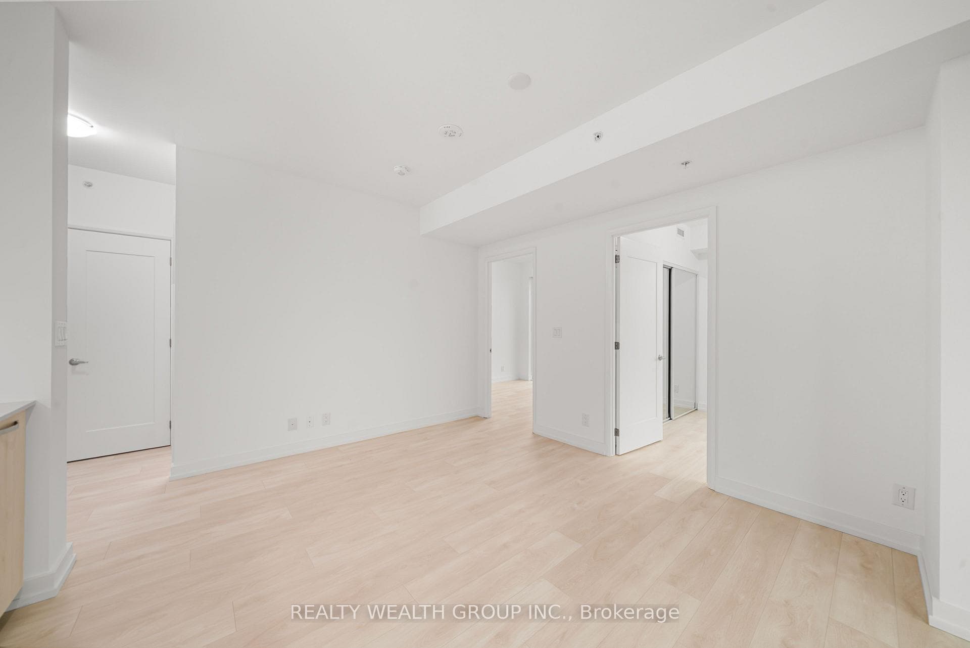 75 James Street Unit 1224 photo 6