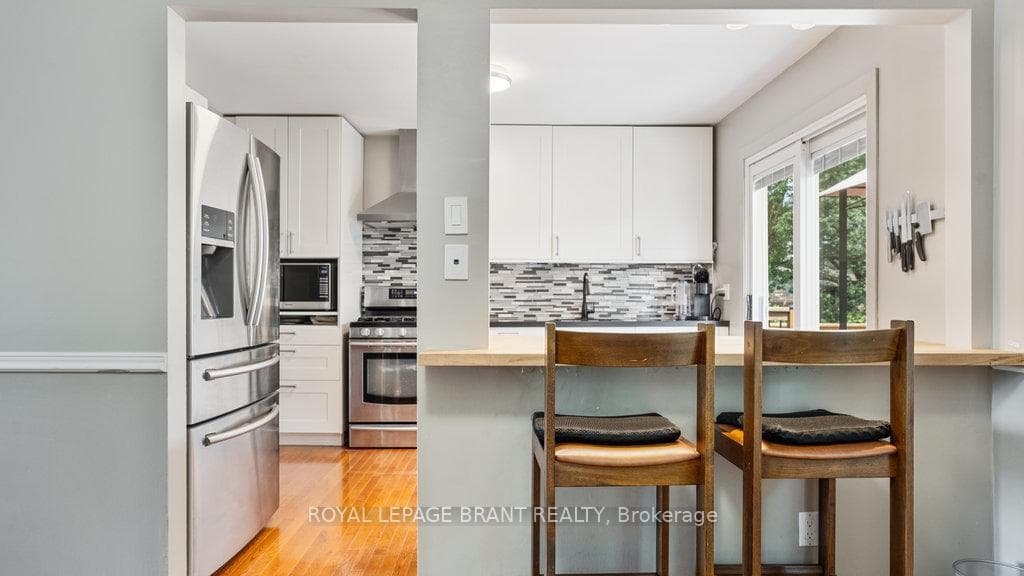 6875 Shelter Bay Road photo 11